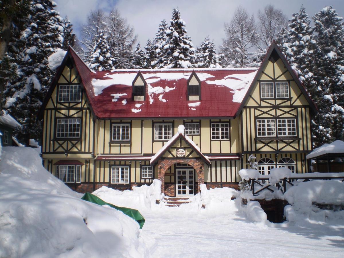 Bed and Breakfast ペンション ちゃうちゃう Хакуба-Мура Экстерьер фото